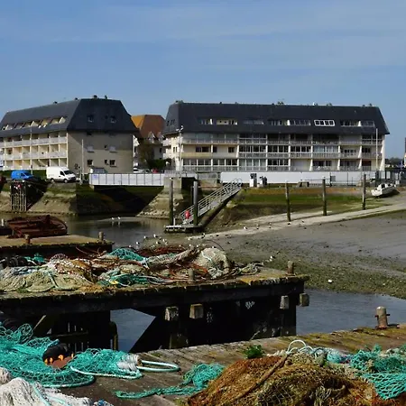 Appartement, Duplex A 500m De La Avec Balcon クルル・シュル・メール