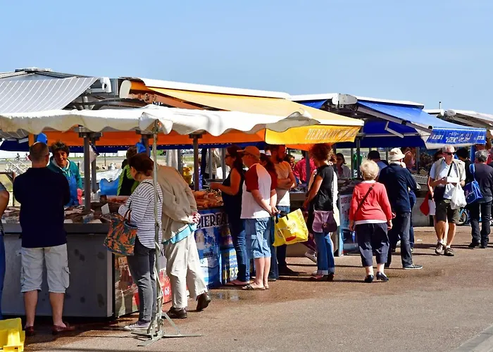 Appartement, Duplex A 500m De La Avec Balcon クルル・シュル・メール