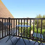 Appartement, Duplex A 500m De La Avec Balcon *