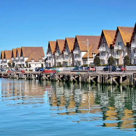 Appartement, Duplex A 500m De La Mer Avec Balcon * Courseulles-sur-Mer