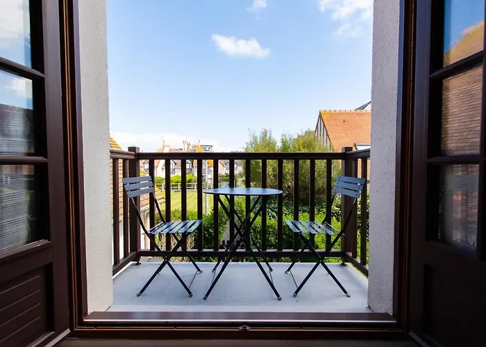 Appartement, Duplex A 500m De La Avec Balcon